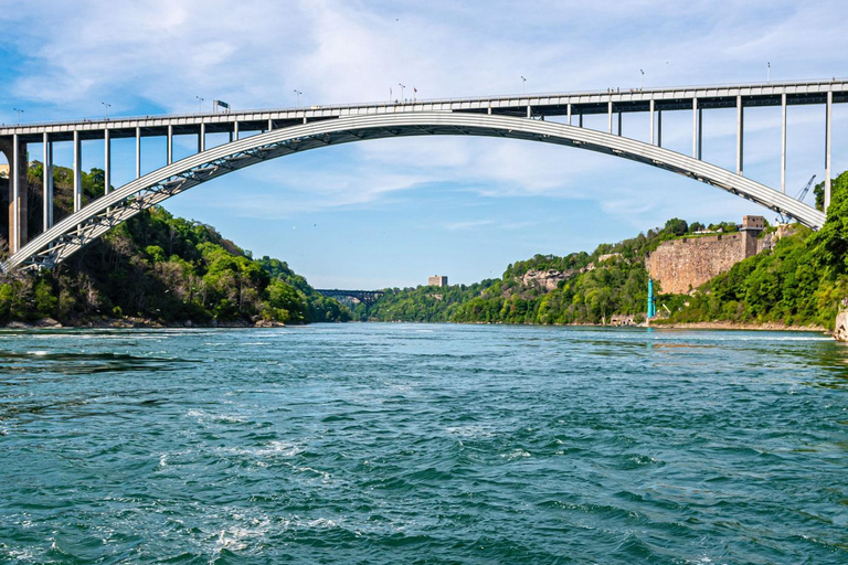 Cidade de Nova York: Viagem guiada com pernoite nas Cataratas do NiágaraTour em espanhol