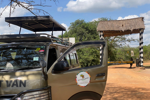 4 Days Queen Elizabeth Park Safari & Ruwenzori Mountain View