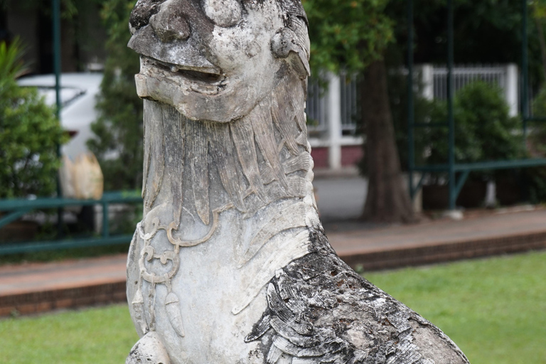 Chiangmai: Temple Walking Tour with ex-monk, part 1.