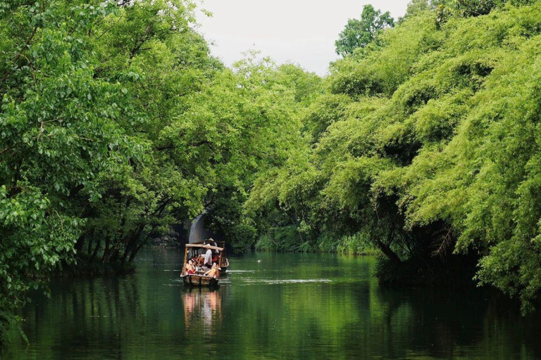 Old Hangzhou: Local Breakfast & Hidden West Lake Boat