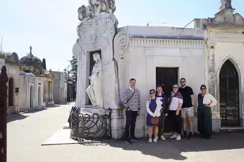 Beauty and art of death: Recoleta Cemetery