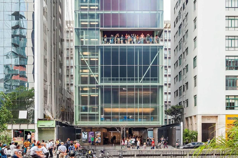 São Paulo: Paulista Avenue Walking Tour with a Local Friend