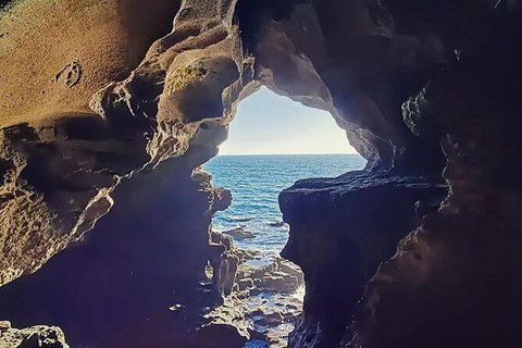 Tarifa à Tanger : Excursion d&#039;une journée avec balade en ferry et à dos de chameau