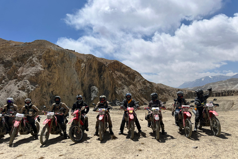 Katmandu: ekologiczna wycieczka motocyklowa po HimalajachKatmandu: Ekologiczna wycieczka motocyklowa po Himalajach