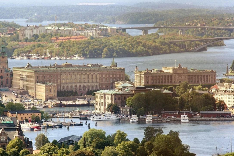 Stockholm: Canal & Vasa Museum Guided Tour