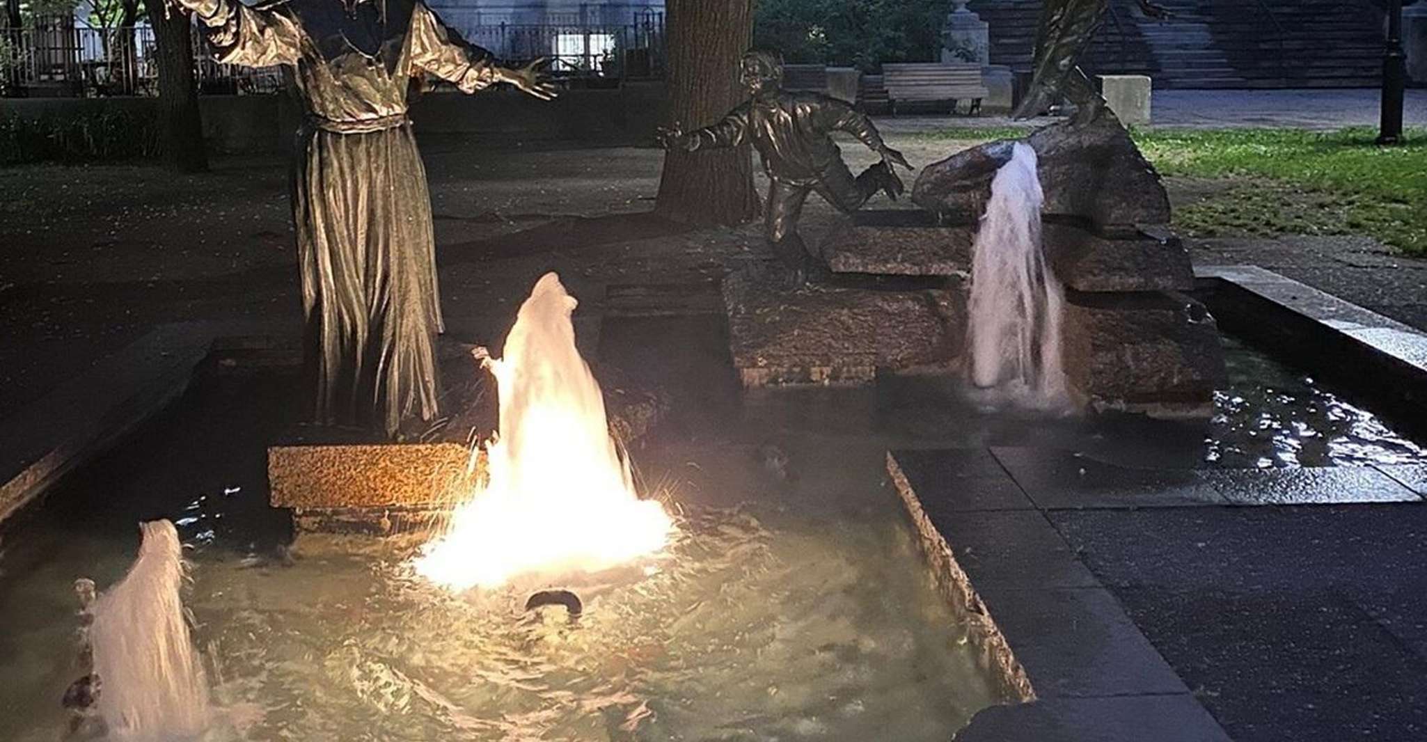 Haunted Old Montreal Ghost Walking Tour photo 3