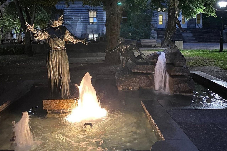 Haunted Old Montreal Ghost Walking Tour Visite à pied du Vieux-Montréal hanté