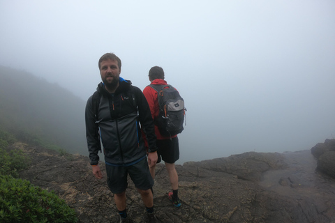 Kandy: Excursión de un Día a las Cascadas y la Aldea Local con Almuerzo