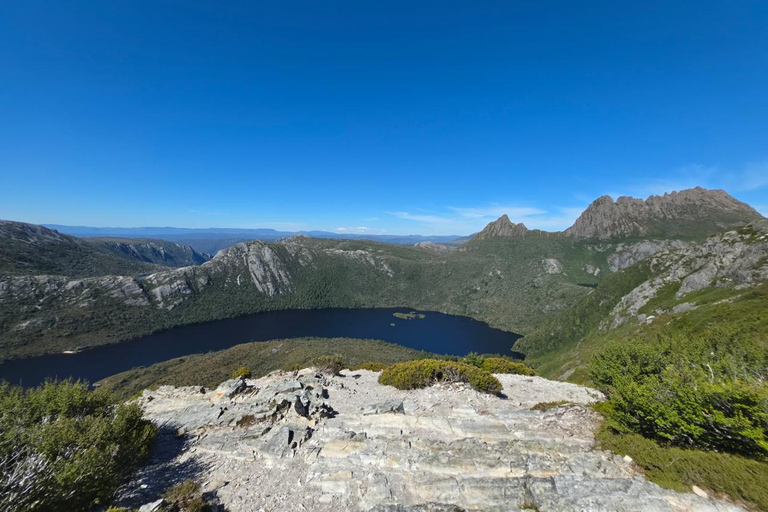 Hobart: Cradle Mountain & Wineglass Bay 2-Day Tour