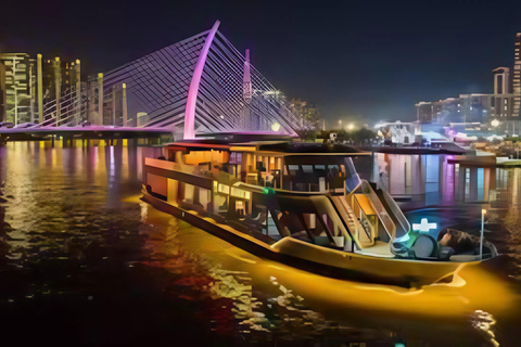 Watch The Sunset or Enjoy Dinner On Luxury Cruise in Saigon Dinner On Cruise Without Pick-Up On Cruise & Shared Table