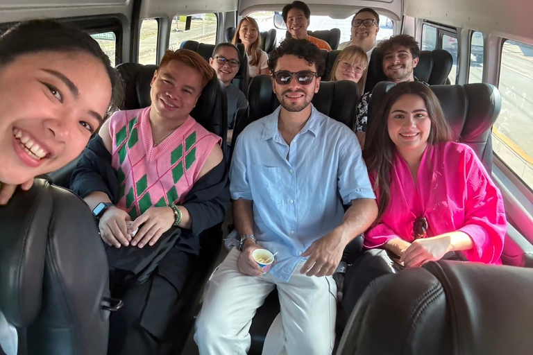 Chiang Rai:Guided Highlights Full-Day Tour-FREE LUNCH BUFFET Experience the Wonders of Chiang Rai with Free Thai Buffet