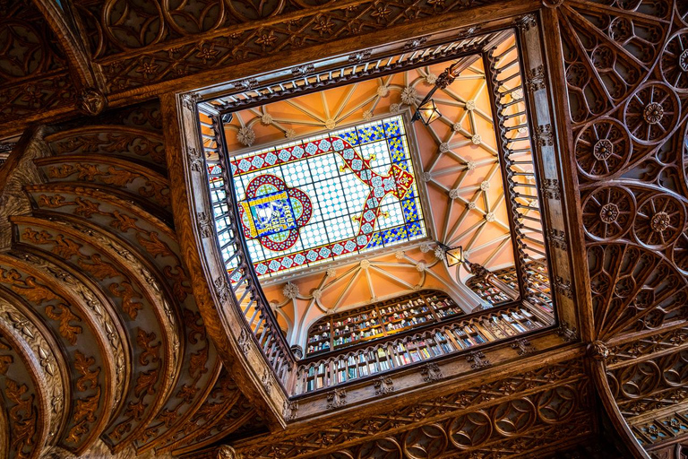 Porto: biglietto d'ingresso alla Livraria Lello voucher Silver &amp; GoldenBiglietto d'ingresso alla Biblioteca Lello - Voucher Silver