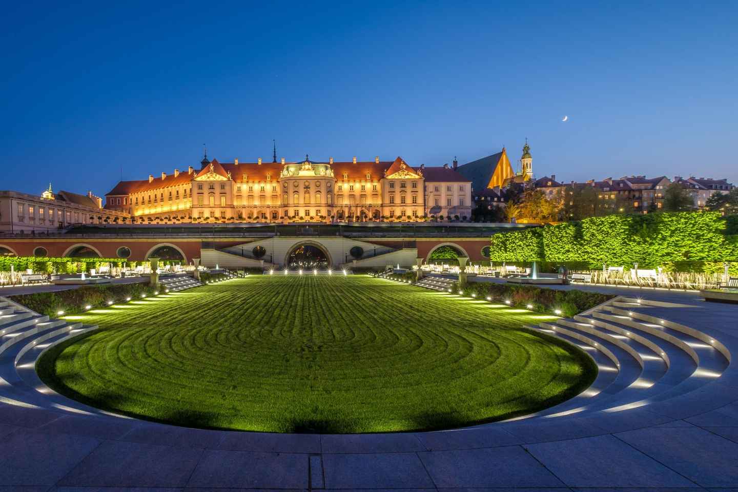 Warsaw: Old Town Guided Walking Tour