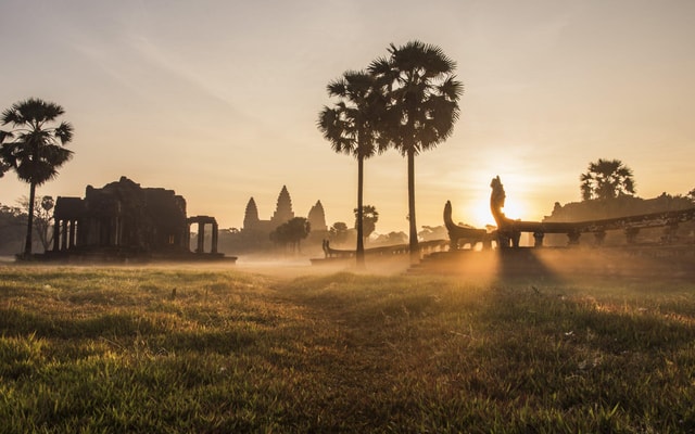 3-Day Angkor Wat Adventure W/ Waterfall and Floating Village