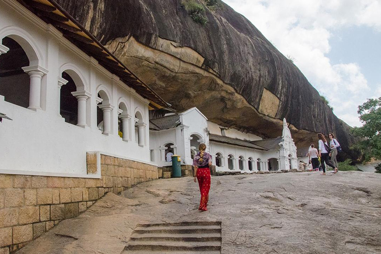 Sri Lanka: 7-Day Ramayana Tour with Hotels & Meals