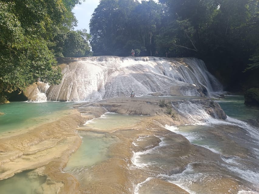 Roberto Barrios Waterfalls from Palenque - Housity