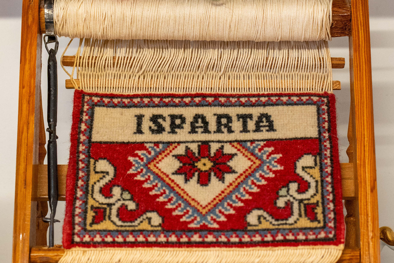Istanbul: Turkish Carpet/Rug Weaving Workshop with Artisan