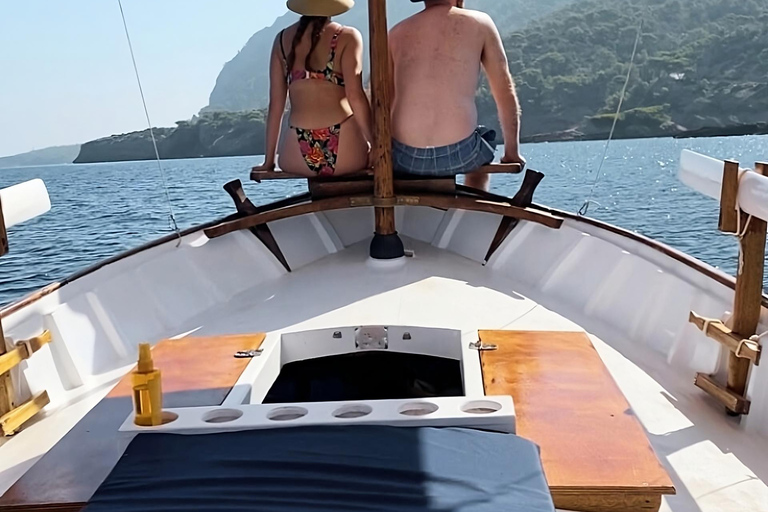 Mallorca: Private Boat Trip to Alcudia, Pollensa &amp; Formentor