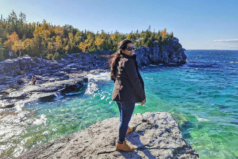 From Toronto: Bruce Peninsula National Park Guided Day Trip Spring, Summer, or Fall Tour with Hiking