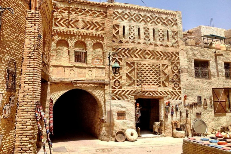 Fuga privata di 2 giorni nel Sahara da Hammamet-Tunisi a Tozeur