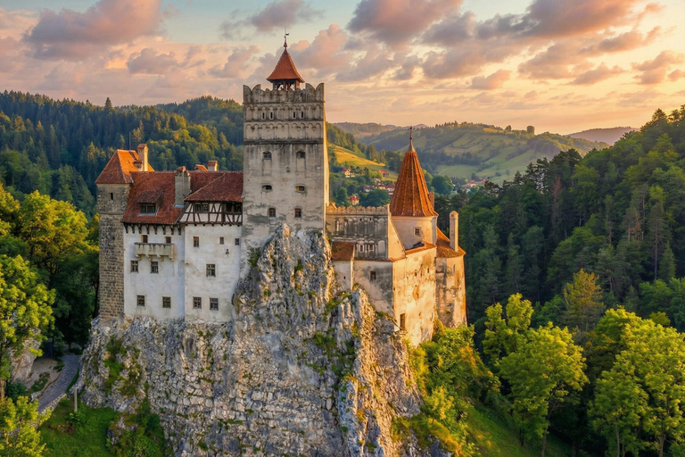 Bucharest: Dracula Castle, Peles Castle & Brasov Guided Tour MINIVAN 8 Dracula Castle, Peles Castle & Brasov Guided Tour