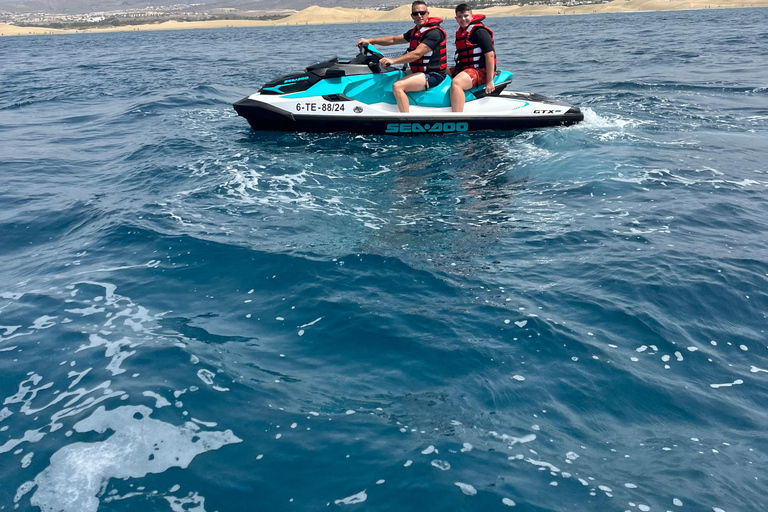 JetSkitocht langs de kust van Maspalomas.