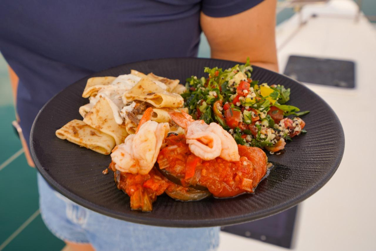 Souda: Premium Catamaran Cruise to Marathi Bay with Lunch w/Transfer from Agia Marina - Kolimvari