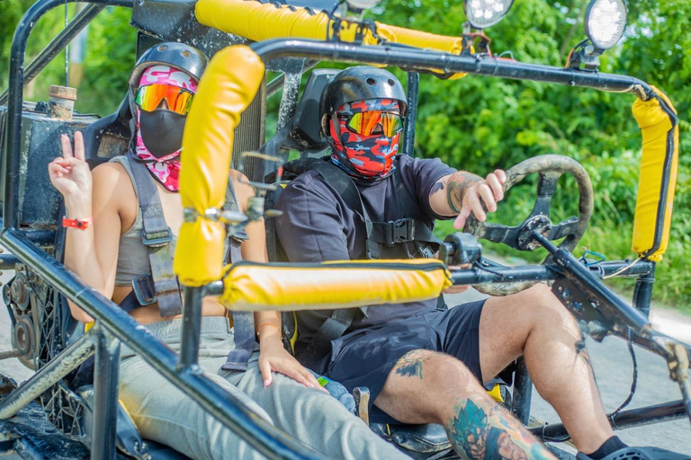 Punta Cana: Tour en buggy de medio día con Recogida incluida