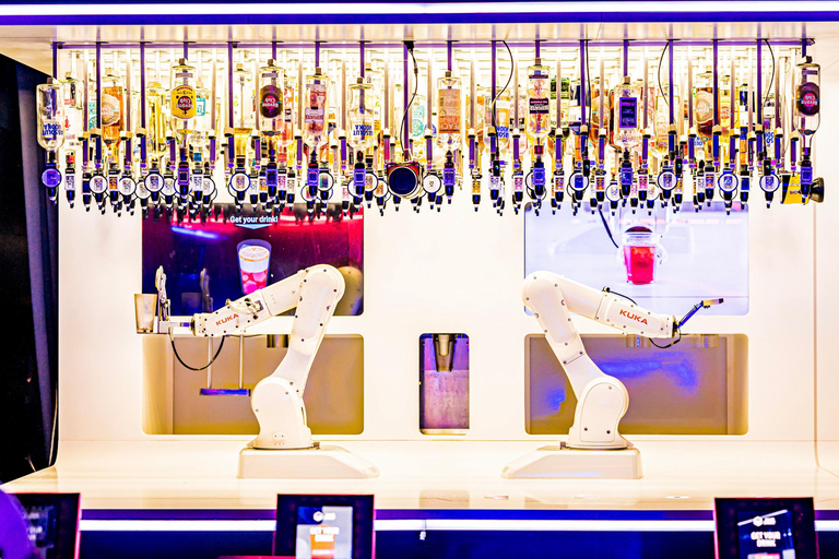 Praag: Robotic Bar Entry met een drankje inbegrepen