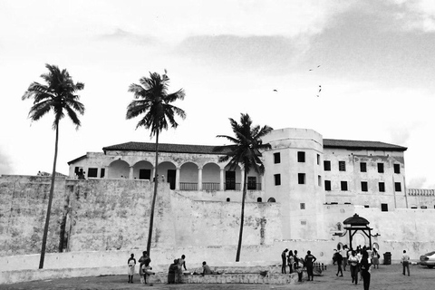 Accra: tour di Cape Coast, del castello di Elmina e del Kakum ParkAccra: tour di Cape Coast, Castello di Elmina e Kakum Park