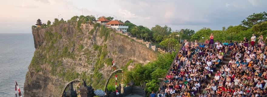 Bali : billet pour le spectacle de danse Kecak et de danse du feu au temple d'Uluwatu