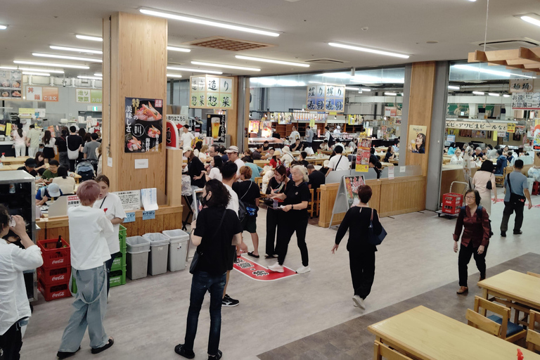 Wakayama: Explore Japan’s Seafood Culture at Toretore Market