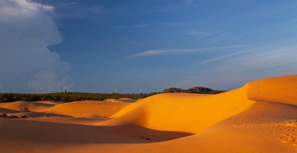 Mui Ne: Private Sunset Sand Dunes and Fairy Stream Tour