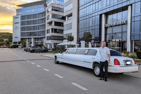 GDANSK: Limousine Club Tour - Clubbing mit TicketsGDANSK: Clubbing mit gestreckter Limousine - 3 Stunden