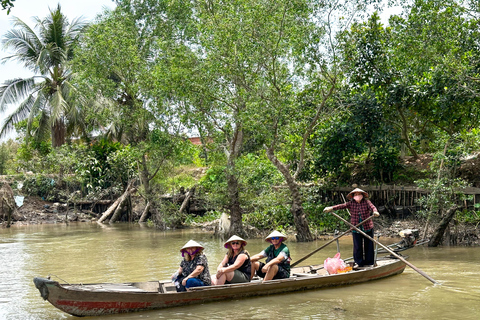 Mekong Adventure: 3 Days from Delta optional to PhnomPenh OPTIONAL: EXIT TO PHNOM PENH