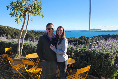 Waiheke Island: The Afternoon Wine Affair with Lunch