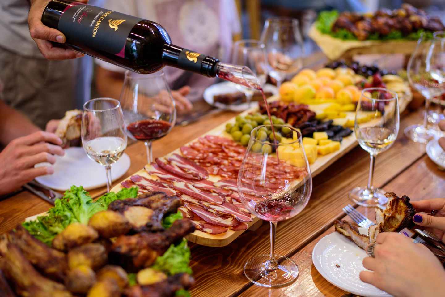 Family Village Winery Tour & Tasting in Aghavnadzor