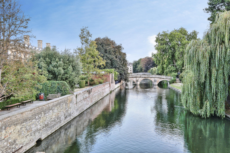 Cambridge: Secrets, Spies & Scandals Walking Tour