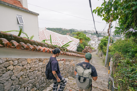 Naha: Okinawa Shuri Castle Peace Walking Tour