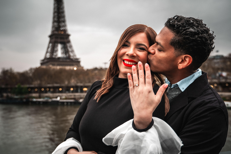 Parigi: Servizio fotografico privato vicino alla Torre Eiffel