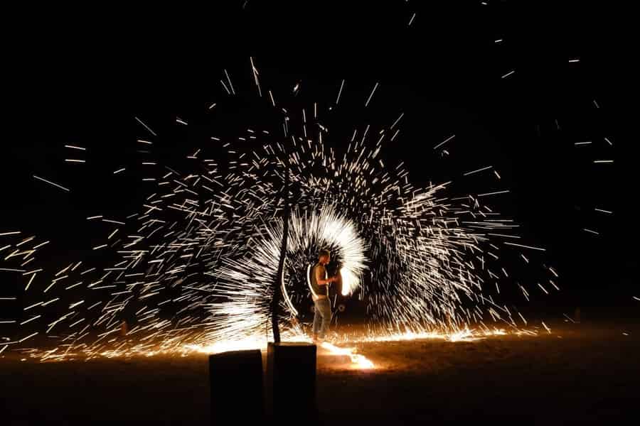 Marrakech: Abendessen in der Wüste von Agafay, Kamelritt und Show. Foto: GetYourGuide Marrakech: Abendessen in der Wüste von Agafay, Kamelritt und Show. Foto: GetYourGuide