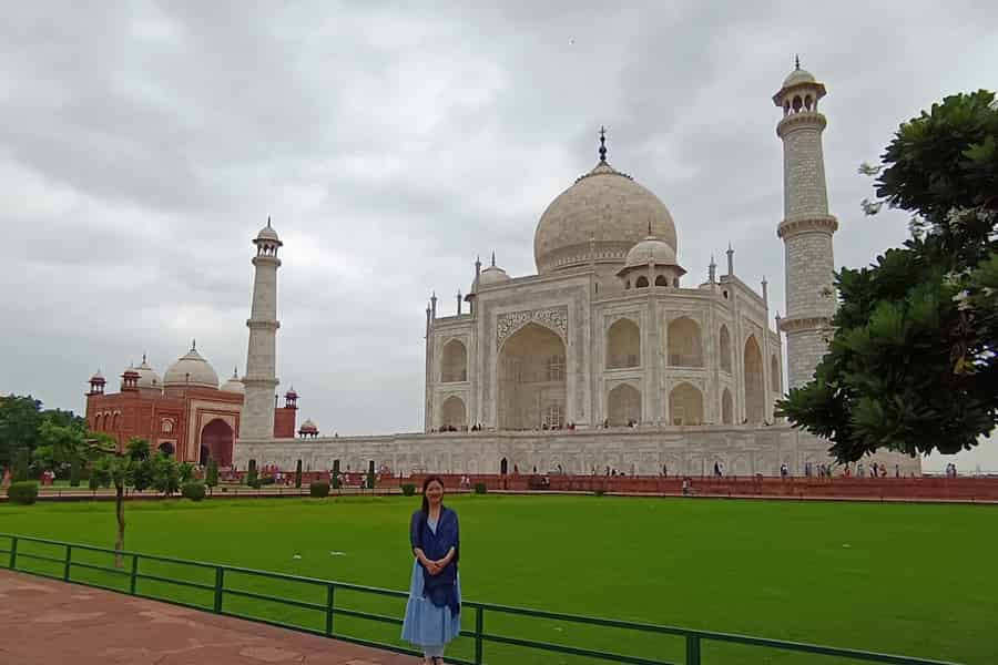 Tagesausflug zum Taj Mahal mit dem Auto ab Delhi. Foto: GetYourGuide Tagesausflug zum Taj Mahal mit dem Auto ab Delhi. Foto: GetYourGuide