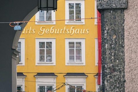 VIP Tour: Nürnberg-Munich-Salzburg + Transfer, Hotel & Meals