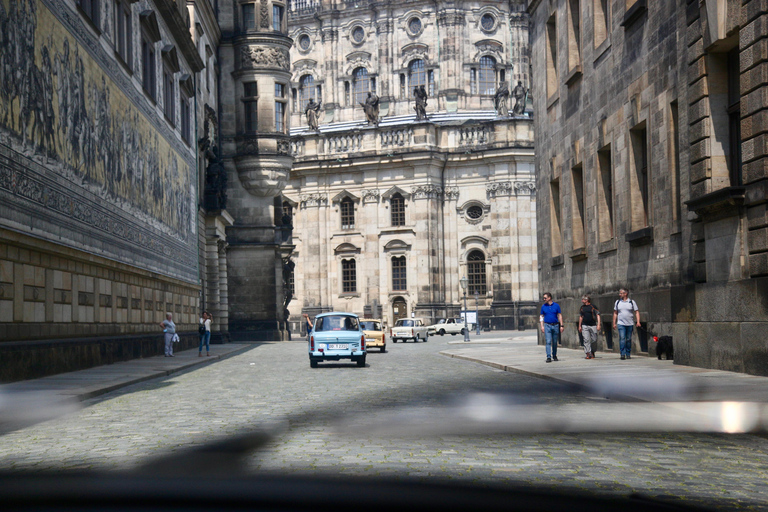 Dresden: 150-minute Trabi tour as a guided city tourDresden: Big Trabi tour as a guided city tour through Dresden