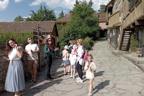 Historia y naturaleza: Lago Sevan, Dilijan, TsaghkadzorTour privado con guía