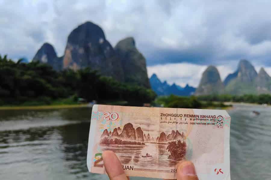 Guilin: Li-Fluss-Kreuzfahrt mit Transfer nach Yangshuo. Foto: GetYourGuide Guilin: Li-Fluss-Kreuzfahrt mit Transfer nach Yangshuo. Foto: GetYourGuide