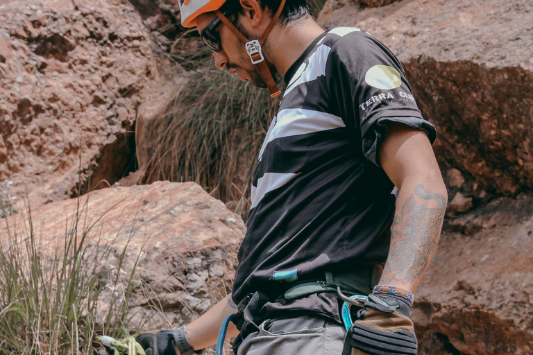 La Paz: Rock Climbing tour for All Levels and pick up