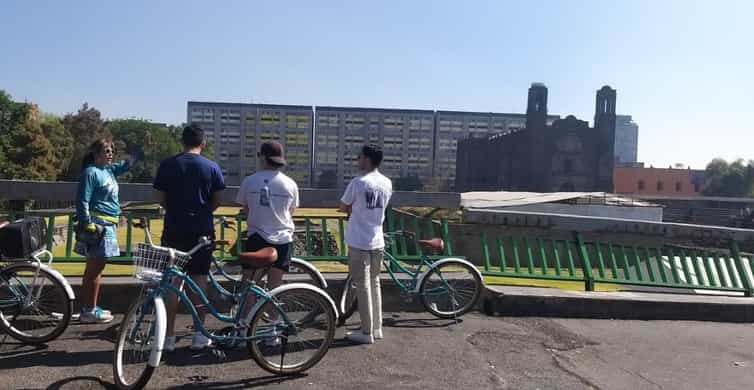 Mexico City: Art Naco, murals & street art bike tour photo 7