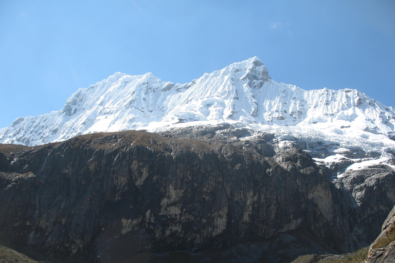From Huaraz: 3-Day Llanganuco Lakes and Lake 69 Trek