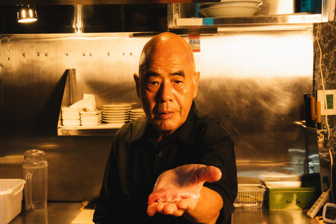 Degustación ilimitada de sake con degustación de sushi Omakase en TokioCata ilimitada de sake con 10 piezas de sushi omakase en Tokio